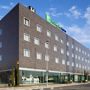 Holiday Express Pamplona, An Ihg Hotel